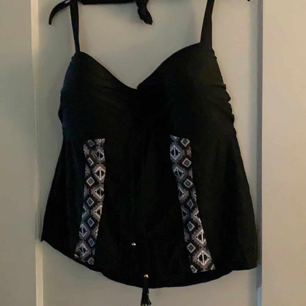 Adorable halter style swim top